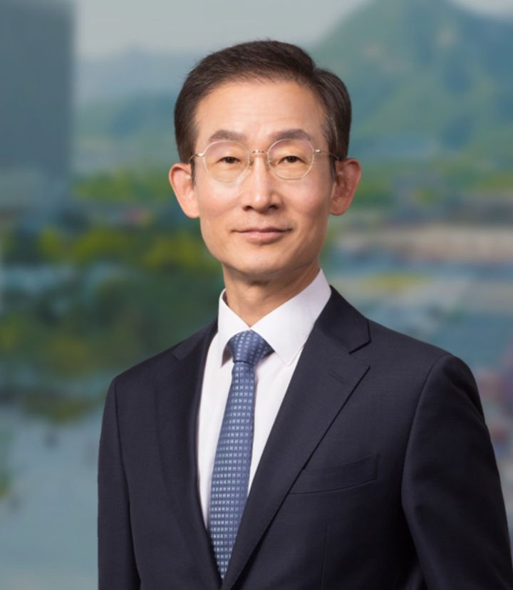 李대통령, 신임 감사원장 후보자에 민변 출신 김호철 변호사 지명