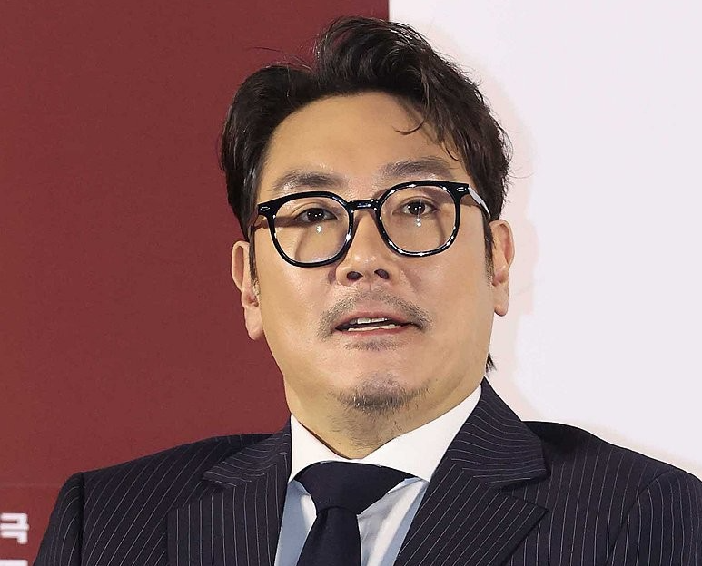 “반격할 틈도 없이 맞아…사과도 없었다” 조진웅에게 폭행 당한 다큐멘터리 감독