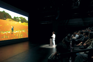 러닝타임 7시간 30분… 관객이 무대 오르고 로비에서 밥도 먹는다[직접 가봤습니다]