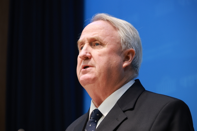 인요한 국민의힘 의원이 10일 국회 소통관에서 현안 관련 기자회견을 하고 있다. 연합뉴스