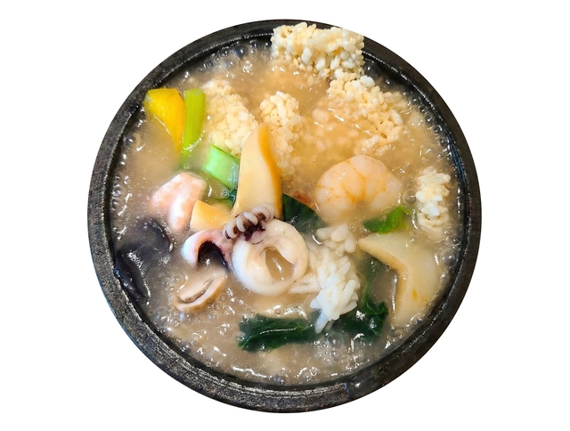 경기 고양시 ‘청담해물누룽지탕’의 해물누룽지탕.