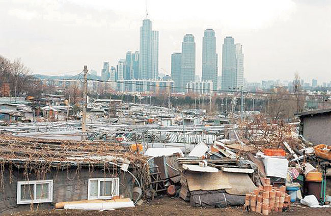 ‘강남 마지막 판자촌’ 구룡마을, 기억속으로