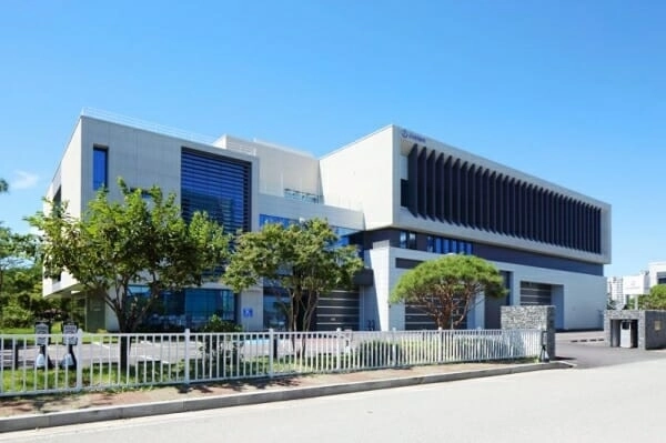 경기 용인시 저스템 본사 전경. 저스템 제공