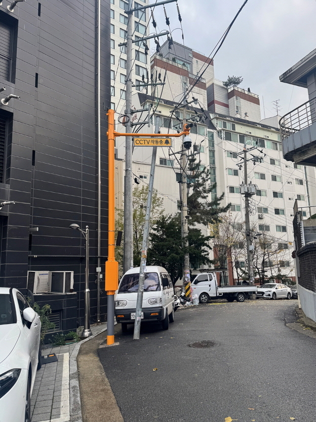 서울 구로구 관내에 새롭게 설치된 공공 CCTV 모습. 구로구청 제공