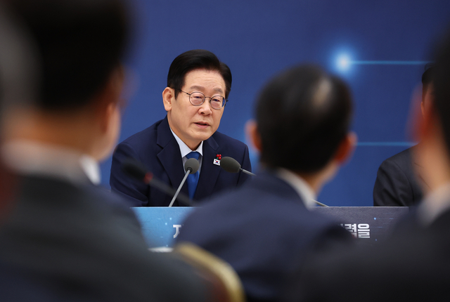 발언하는 대통령