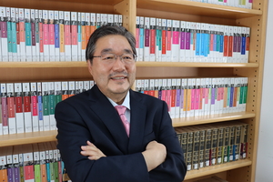 200권째 책 낸 촌장… “AI시대 영혼 울리는 글 쓸 것”