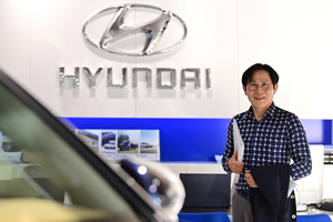 20년간 1억4000만원 모교 후원… 도움 받은 후배의 기부도 이어져[M 인터뷰]