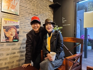 장례식장 메운 고인의 목소리… 늘 ‘연극적’이던 나의 40년지기 친구여[주철환의 음악동네]