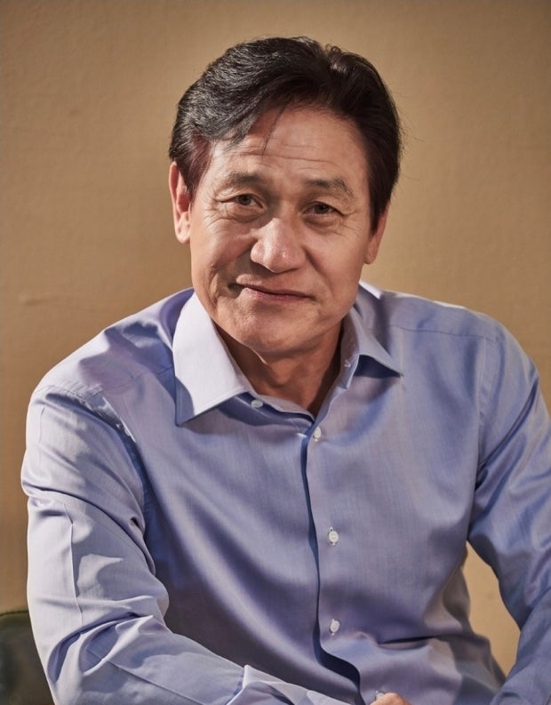 배우 안성기, 음식물 먹다 심정지 상태로 병원 이송