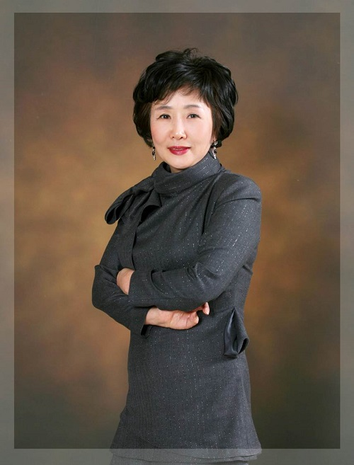지오영, 경영 체질 강화 추진...조선혜 회장 "저성장 늪 건너겠다" - 뉴스 썸네일 이미지