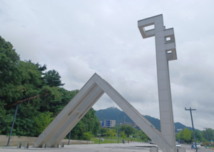 서울대 전공수업 전원 ‘F’…독감 걸렸다는 강사는 ‘SNS’ 딴짓