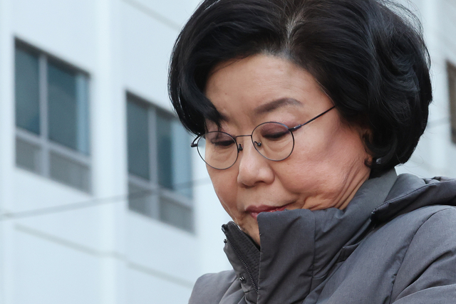 이혜훈 기획예산처 장관 후보자가 5일 서울 중구 예금보험공사에 마련된 인사청문회 준비 사무실로 출근하고 있다. 연합뉴스