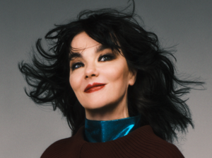 아이슬란드 국민가수 비요크 “그린란드 독립 응원”