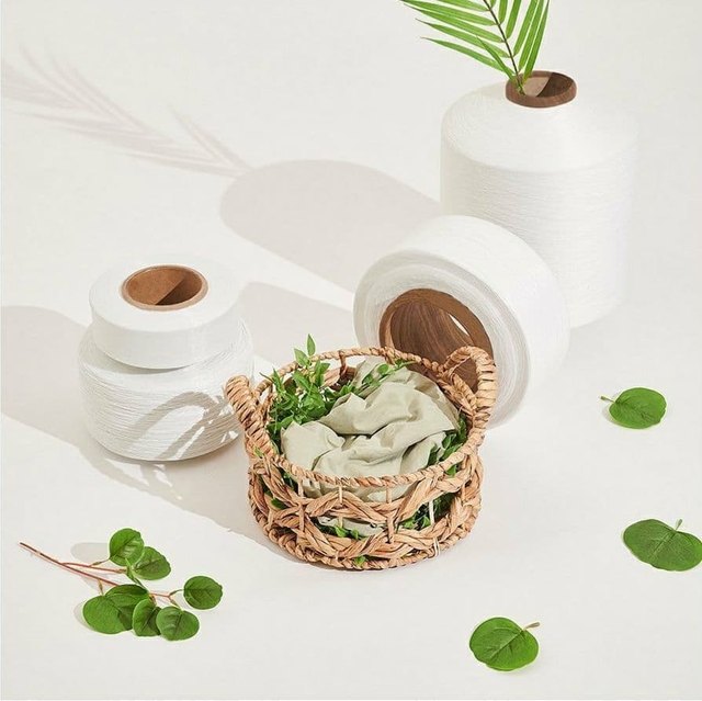 국내 섬유 업계 최초 환경 표지 인증을 획득한 효성티앤씨의 친환경 폴리에스터 원사 리젠. 효성 제공