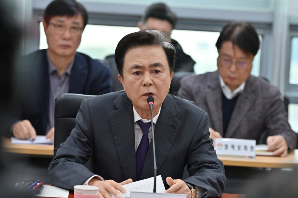 김태흠 충남지사