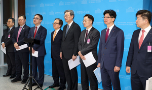 노란봉투법 이어 또 ‘어퍼컷’ 맞은 경영계…재계 “정부, 노동계 요구 너무 빨리 정책화”