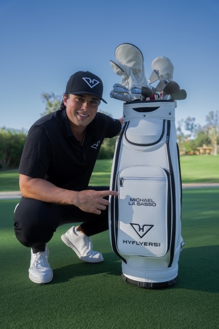 미시시피대학에 재학 중이던 ‘NCAA 챔피언’ 마이클 라사소는 21일(한국시간) LIV 골프의 하이플라이어스GC 합류를 공식화했다. LIV 골프 제공