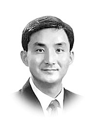 늘어나는 독재국, 주목받는 K-민주주의[시평]