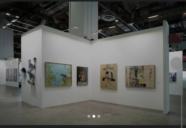 아트 SG(ART SG) 2026 전시장에 전시된 함섭 작가 작품들. 갤러리 BHAK 제공