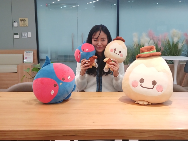 가평군의 대표 캐릭터인 ‘갓평이’와 ‘송송이’. 가평군 제공