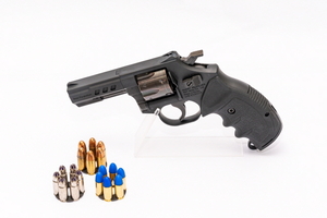 SNT다이내믹스·모티브, 다목적전술차량· 저위험권총 등 중동 방산시장 공략