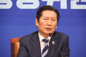 정청래 “합당 선거 도움 안되면 안 해”…민주당, 합당 놓고 8일 마라톤 최고위