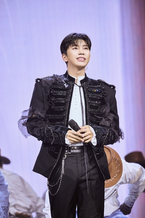 임영웅, 부산서 ‘IM HERO’ 피날레…오늘(6일) 개막