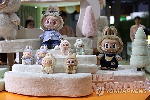 중국 팝마트의 캐릭터 ‘라부부’ EPA 연합뉴스