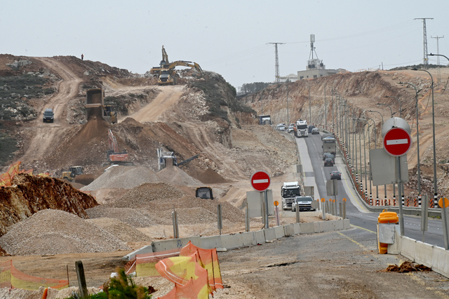 서안지구 도로망 확충 공사