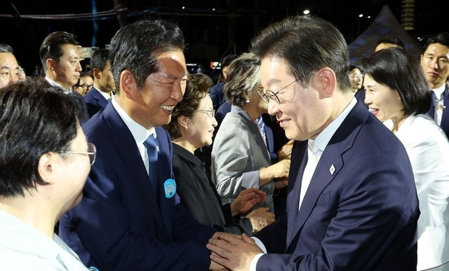 이재명 대통령과 정청래 더불어민주당 대표. 뉴시스