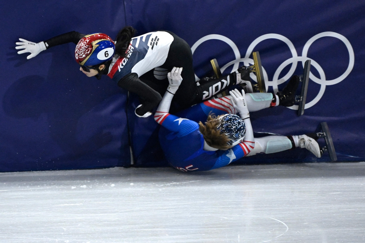 100달러 들고가 항의했지만… 쇼트트랙 혼성계주 ‘억울한 노메달’[2026 밀라노·코르티나 동계올림픽]