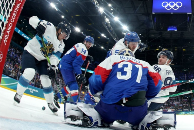 슬로바키아와 핀란드의 동계올림픽 아이스하키 경기. 로이터 연합뉴스