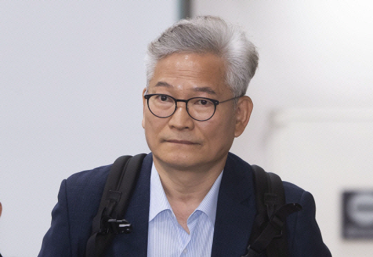 [속보]‘불법 정치자금 혐의’ 송영길 2심 전부 무죄…1심 실형 뒤집혀