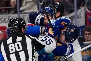 16년 도망다닌 수배자, 동계올림픽 아이스하키 보려다 체포