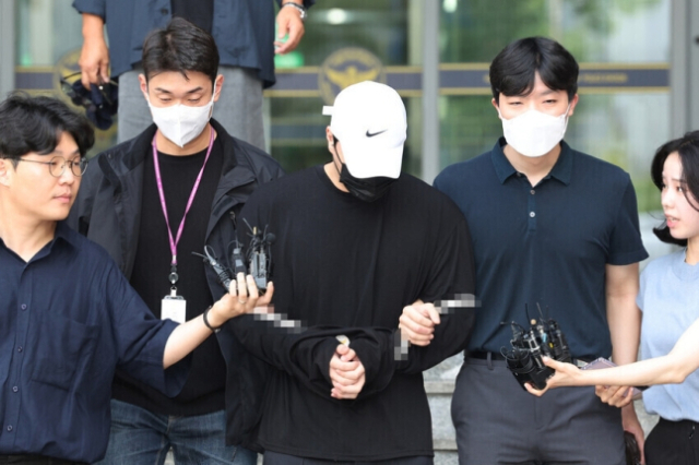 야쿠자·조폭 물러간 자리 차지한 신종 폭력 조직…‘도쿠류’ ‘MZ모임’ 활개