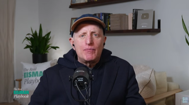 영화 ‘빅쇼트’의 실제 주인공으로 유명한 헤지펀드 매니저 스티브 아이스먼이 최근 고조된 미·이란 전쟁 위기에도 불구하고 기존 투자 전략을 고수하겠다는 입장을 밝혔다. 스티브 아이스먼 유튜브 캡처