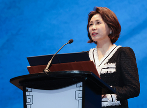 김혜경 여사, 필리핀 ‘K팝 댄스대회’ 참석…“모두 한국에 갈 기회를”