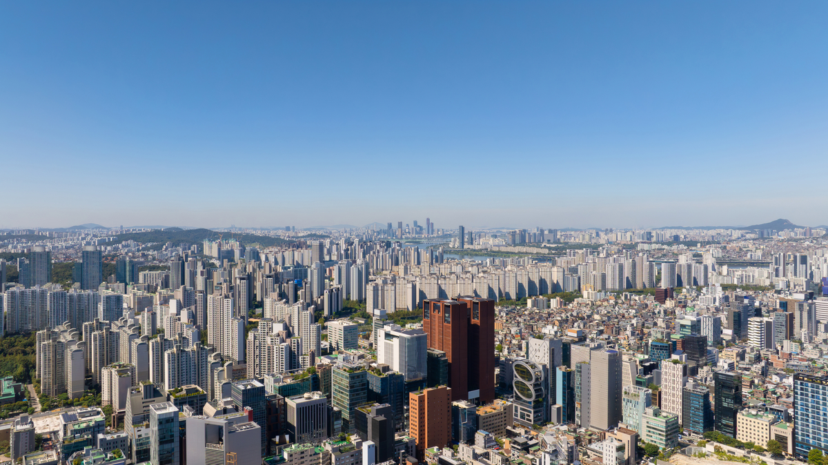 ‘서울 분양가 최고인데’…중동發 오일쇼크에 공사비 압박 최고조