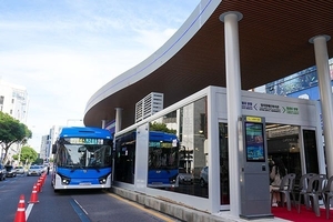 제주 ‘섬식정류장’ 등 BRT 개통 후  버스 빨라지고 이용객 늘어