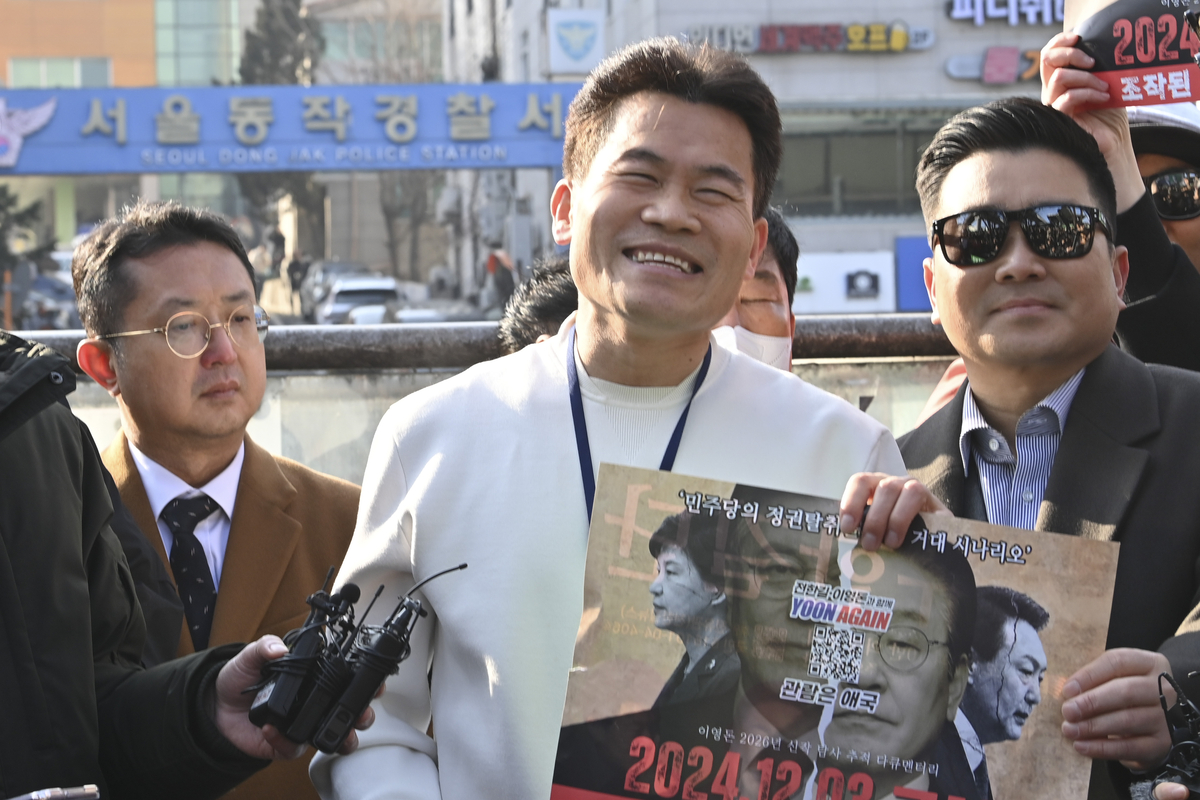 전한길 “내일 국민의힘 탈당하겠다”…신당 창당도 시사