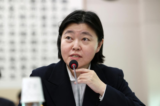 임은정 서울동부지검장이 지난해 10월 23일 오전 서울 여의도 국회 법제사법위원회에서 열린 서울고등검찰청-서울중앙지방검찰청 등에 대한 국정감사에서 질의에 답하고 있다. 뉴시스