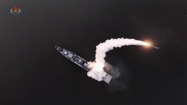 최현호 발사 전략순항미사일. 북한판 토마호크 화살-3형으로 추정된다. 조선중앙통신 캡처/연합뉴스