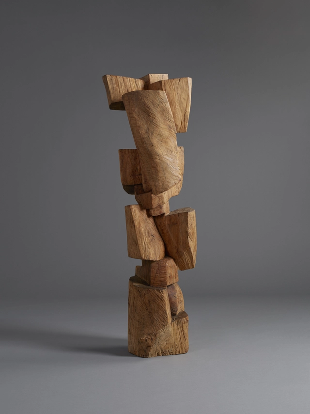 합이합일 분이분일(合二合一分二分一) 1984-11. 158 × 63 × 55 cm, 개인 소장. © Kim Yun Shin·호암미술관 제공