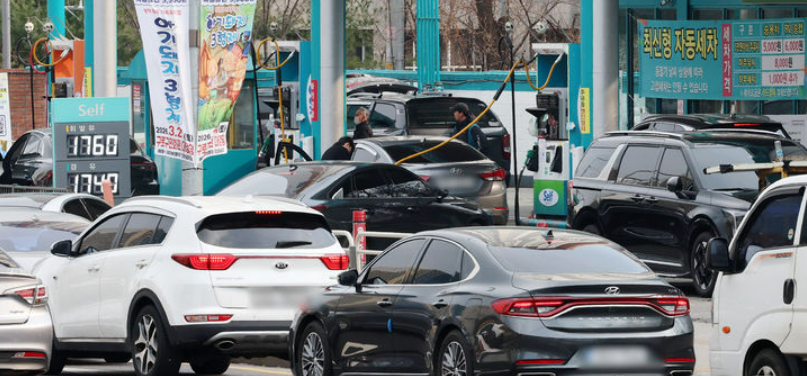 이재명 대통령 한 마디에 기름값도 ‘두 자릿수 하락’