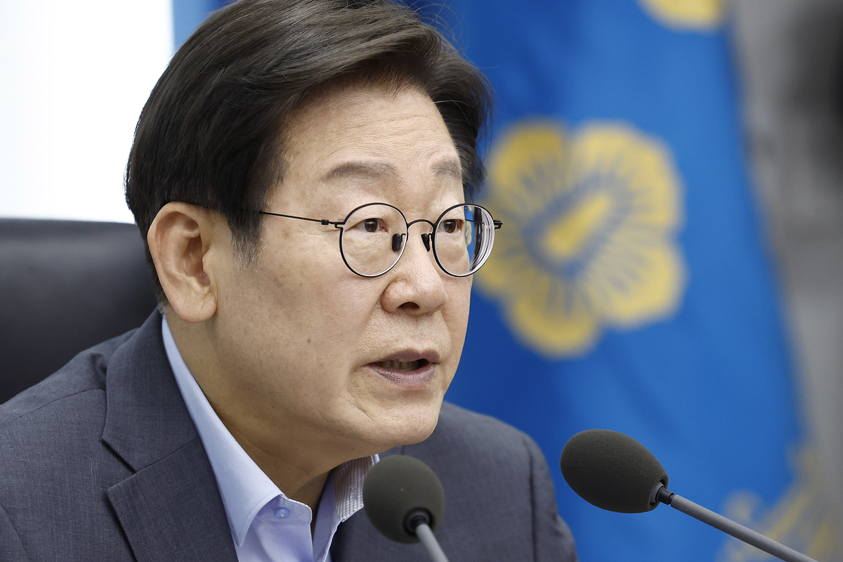 李, 민주당 초선 만찬 자리서 “검사, 다 나쁜 것 아니다”