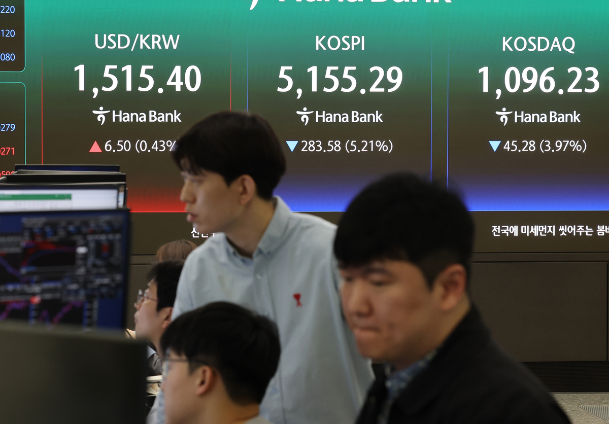 ‘꽉 잡았는데도’…중동 확전 공포 확산, IMF수준 환율·곤두박질 증시