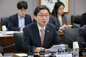‘기준도 없이 압박하는 금융당국’…은행은 ‘혼선 중’