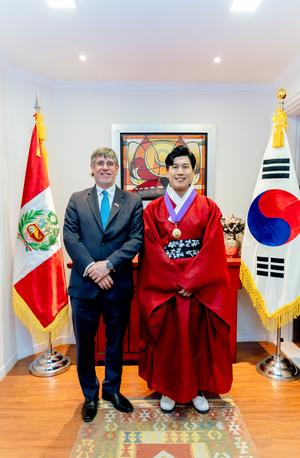 정사무엘 한문화진흥협회장, 페루 공로훈장 받아