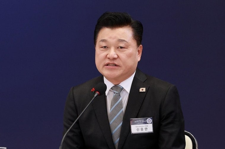 문화일보 신용한 충북지사 후보 확정 보도 이미지