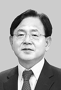 김영목 전 주이란 대사, 전 코이카 이사장